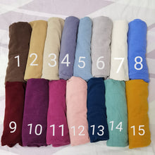 Učitajte sliku u preglednik galerije, Rastezljive navlake na stolice