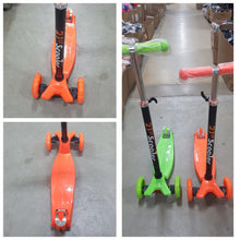 Učitajte sliku u preglednik galerije, Dječji romobil