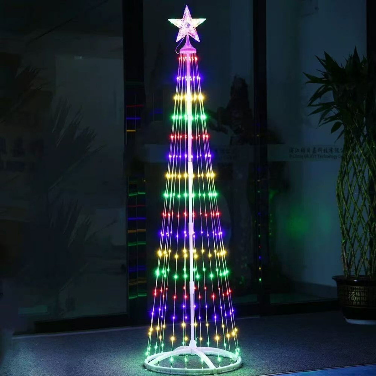 LED svjetleće drvce stožac – višebojno