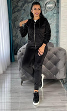 Učitajte sliku u preglednik galerije, Plišane trenirke
