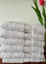 Učitajte sliku u preglednik galerije, Pamučni ručnici 100% turski pamuk 12 kom
