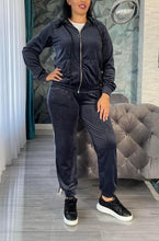 Učitajte sliku u preglednik galerije, Plišane trenirke
