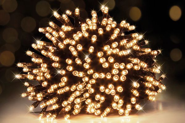 LED lampice na baterije s tajmerom – toplo bijele