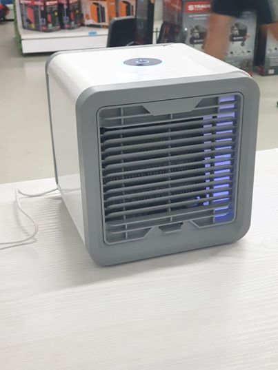 Mini prijenosni rashlađivač zraka s LED svjetlom