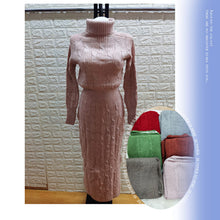 Učitajte sliku u preglednik galerije, Pletene haljine
