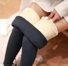 Laden Sie das Bild in den Galerie-Viewer, Thermo-Thermo Leggings aus weißer Wolle

