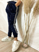 Učitajte sliku u preglednik galerije, Plišane trenirke donji dio
