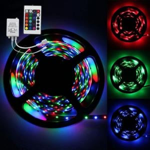 RGB LED traka 5 m s daljinskim upravljačem i adapterom