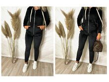 Učitajte sliku u preglednik galerije, Plišane trenirke
