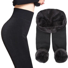 Laden Sie das Bild in den Galerie-Viewer, Thermo-Leggings + Thermo-Socken gratis
